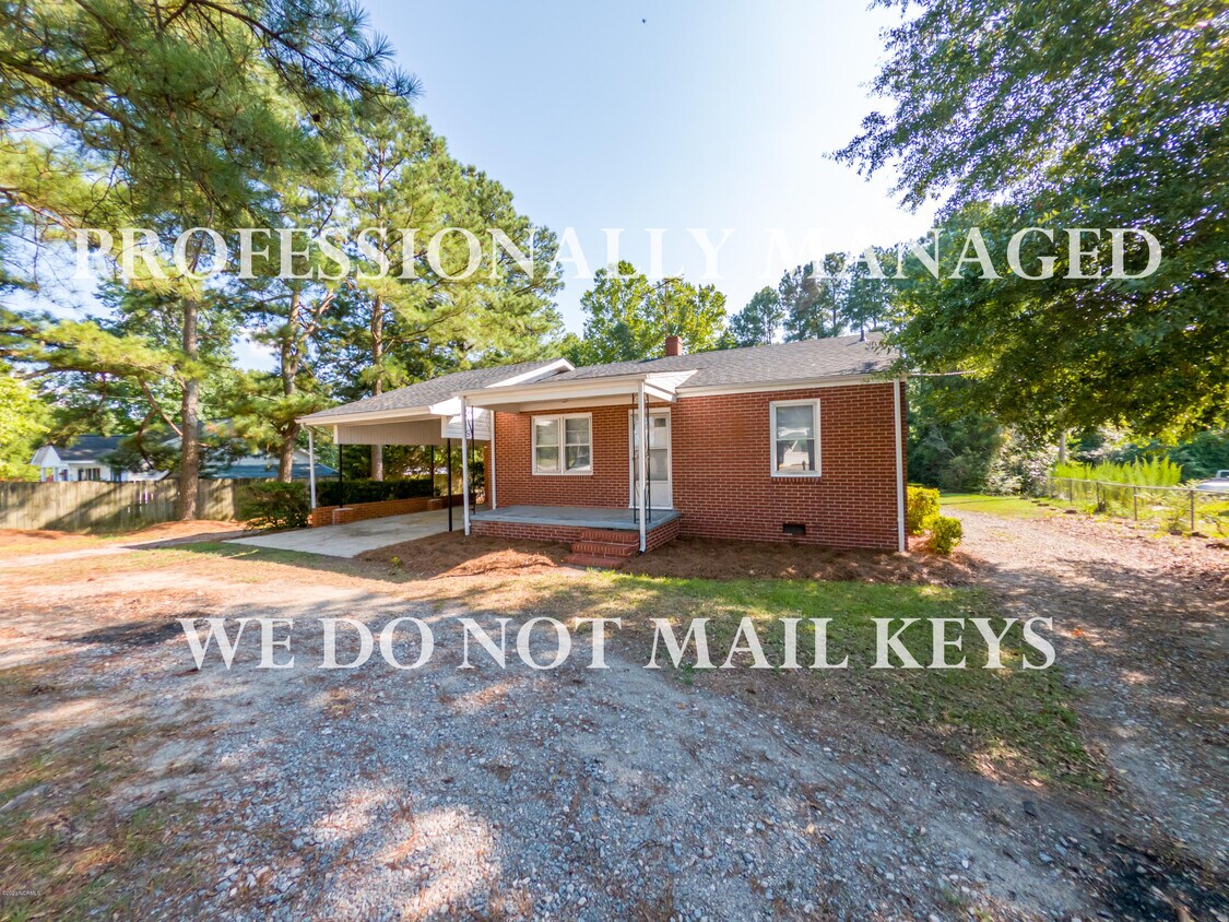 2499 Oak Level Rd Rocky Mount Nc 27804 House For Rent In Rocky Mount Nc Apartments Com