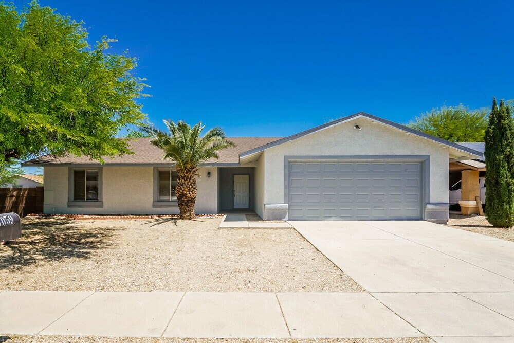 Foto principal - 7059 S Camino Libertad