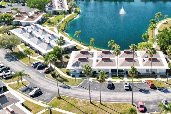 Foto del edificio - 4314 Tahitian Gardens Cir
