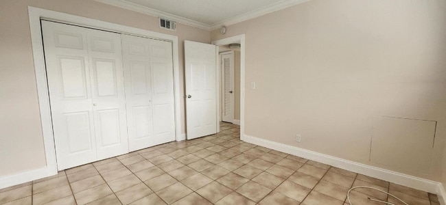 Building Photo - 248 NE 12th St