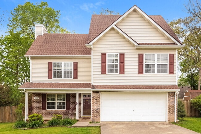 Building Photo - 211 Sam Davis Dr