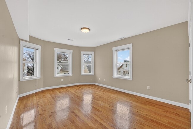 Foto del edificio - 25 Main St