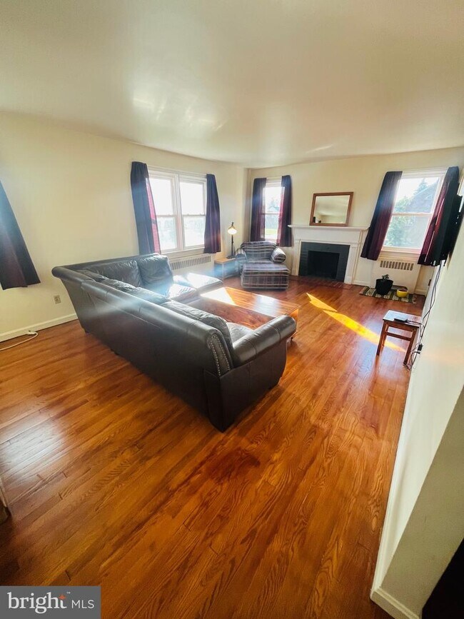 Foto del edificio - 1311 N Market St