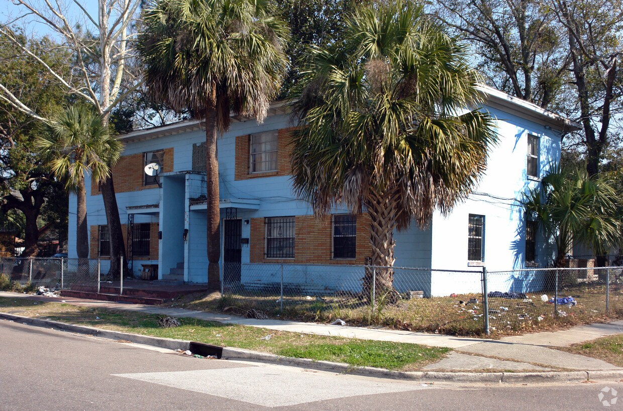 Primary Photo - 3307 Chase Ave