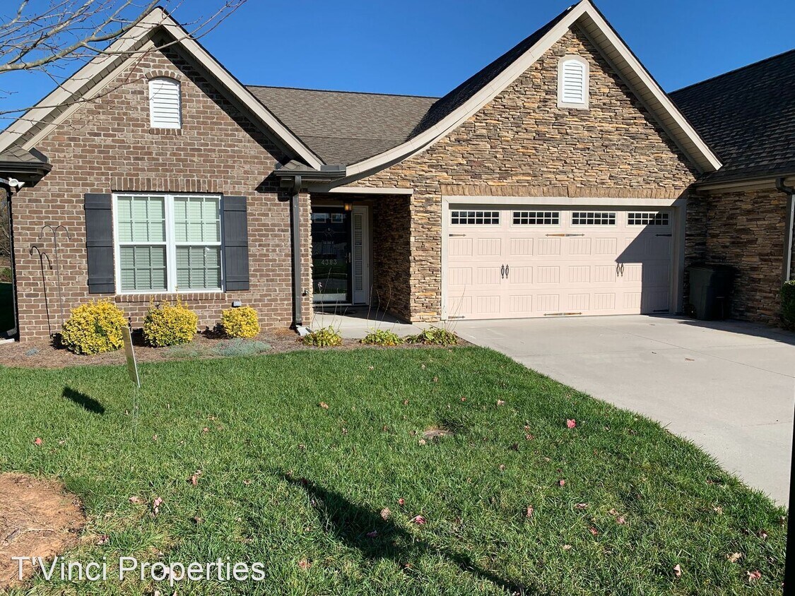 Primary Photo - 3 br, 2 bath House - 4383 Weatherton Drive