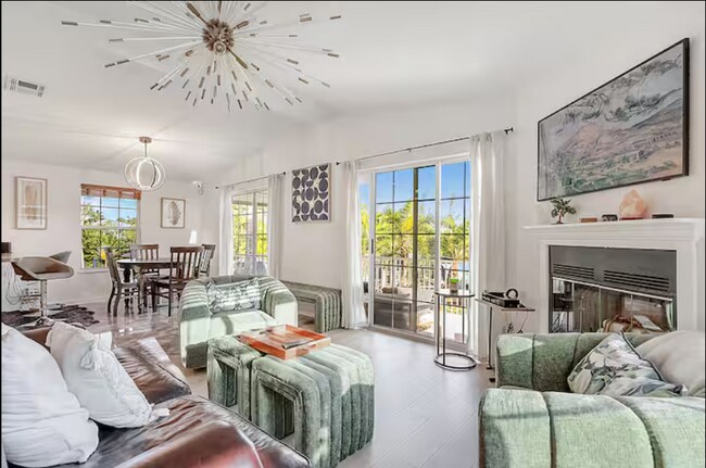 Foto del edificio - 7733 Victoria Cove Ct