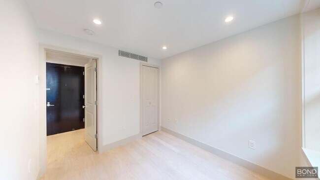 Foto del edificio - 5 bedroom in NEW YORK NY 10009
