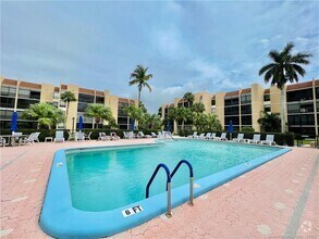 Building Photo - 3392 NE Causeway Blvd