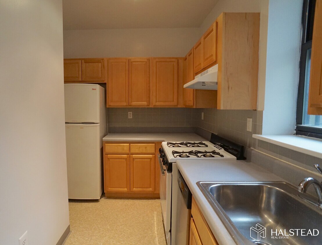 1051 Eastern Pkwy Unit 2C, Brooklyn, NY 11213 Condo for Rent in