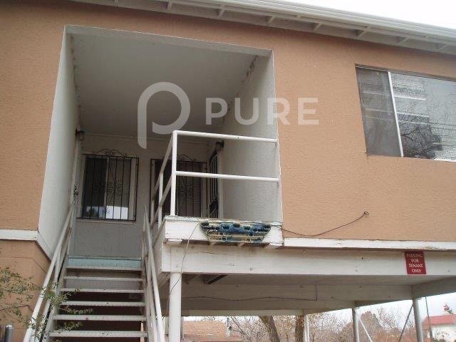 Foto del edificio - One bedroom, one bath apartment.