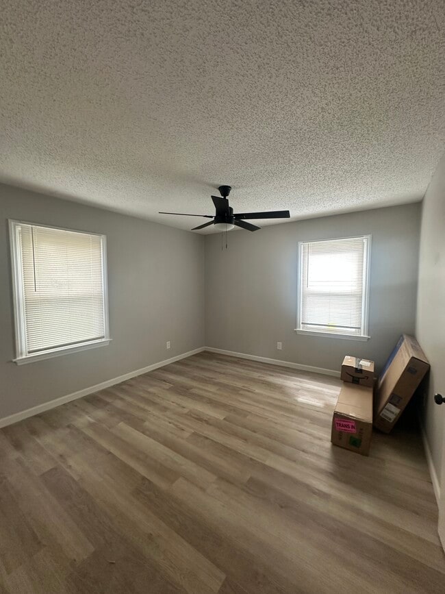 Foto del edificio - 3534 San Jose Ln