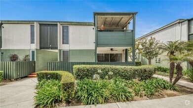 Building Photo - 3700 Dean Dr