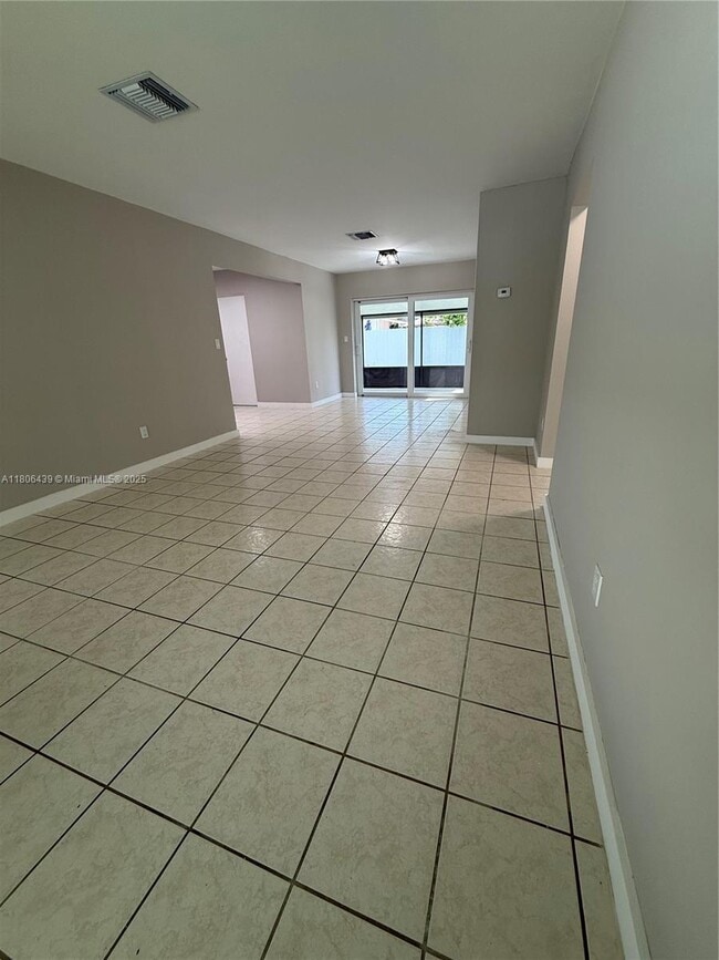 Building Photo - 19433 SW 103rd Ct