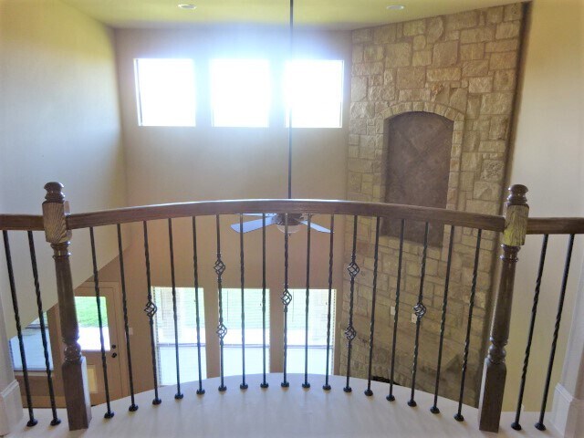 Building Photo - 2109 Woodland Bend