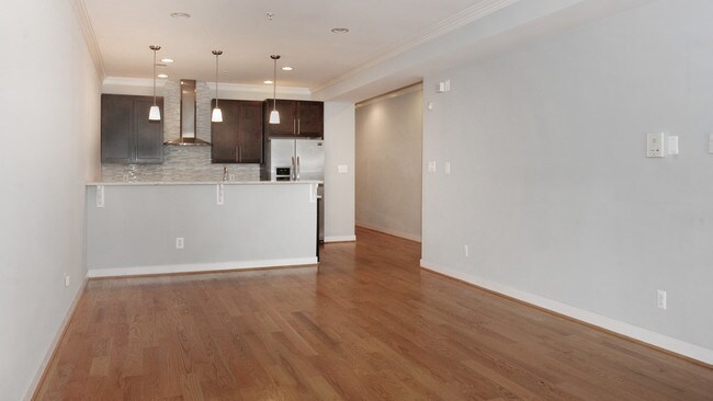 Building Photo - 2516 17th St NW