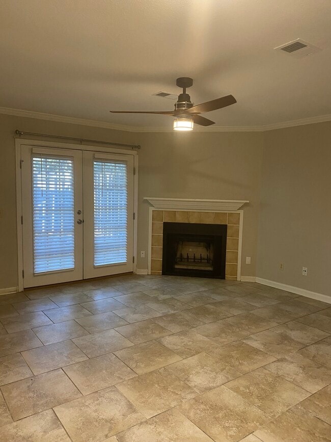 Living Room - 10126 Vixen Pl