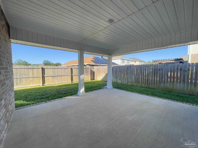 Building Photo - 12390 Pinfish Rd