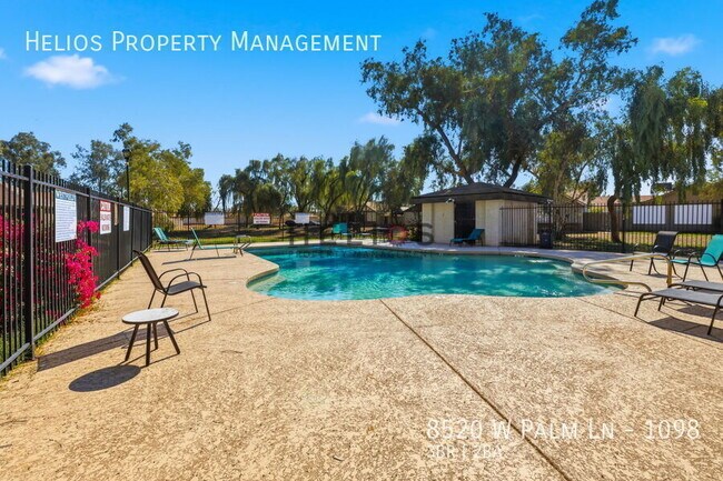 Foto del edificio - 8520 W Palm Ln