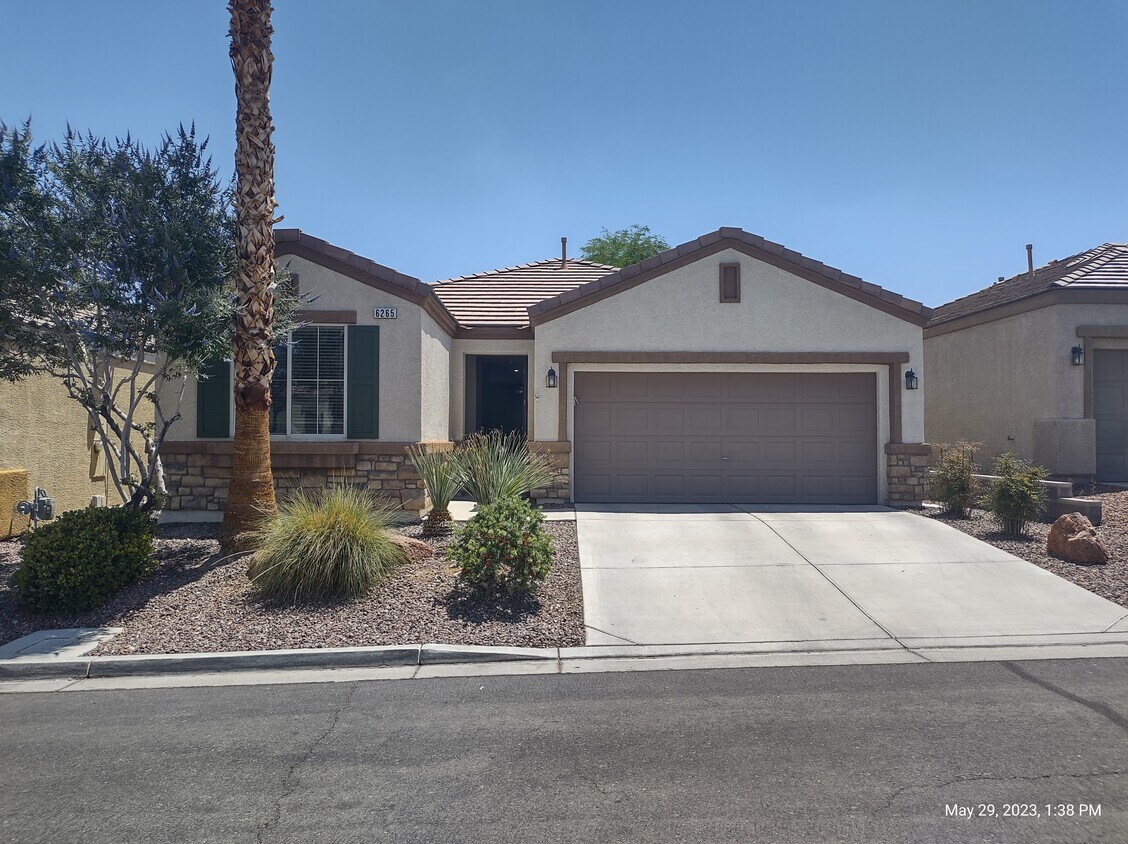 Foto principal - 6265 Majestic Hills Ave