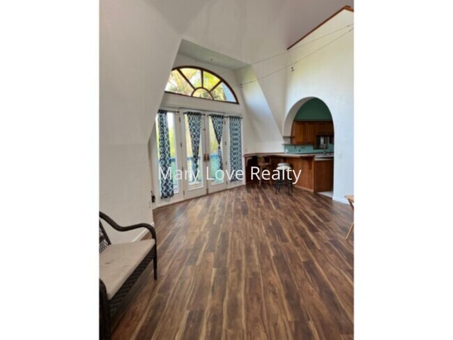 Foto del edificio - 83-5428-5428 Painted Church Rd