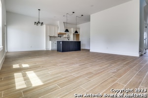 Building Photo - 422 S Calvin Barrett