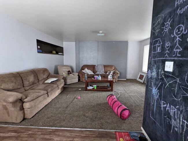 Foto del edificio - 1726 N 550 W