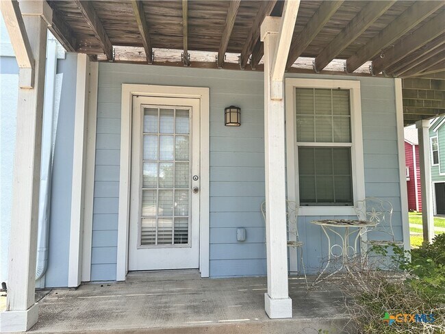 Foto del edificio - 264 Trestle Tree