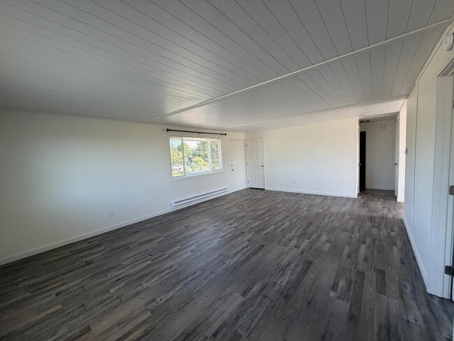 Foto del edificio - 17536 Bennett Rd