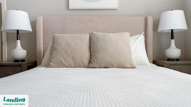 Foto del edificio - 16346 Lydia Hill Dr