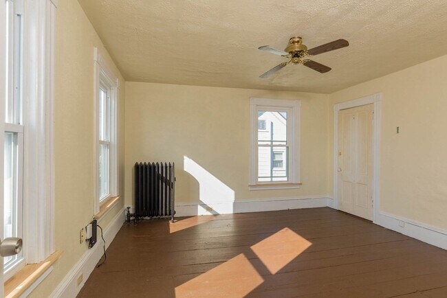 Building Photo - 84 Union St