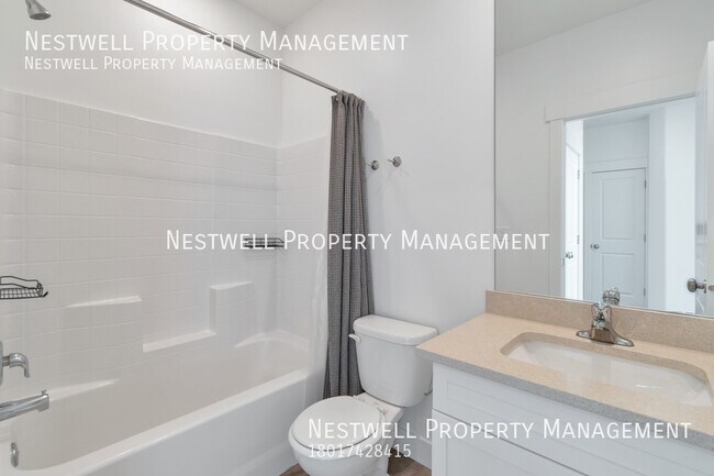 Building Photo - Great 3-bed Townhome in Daybreak