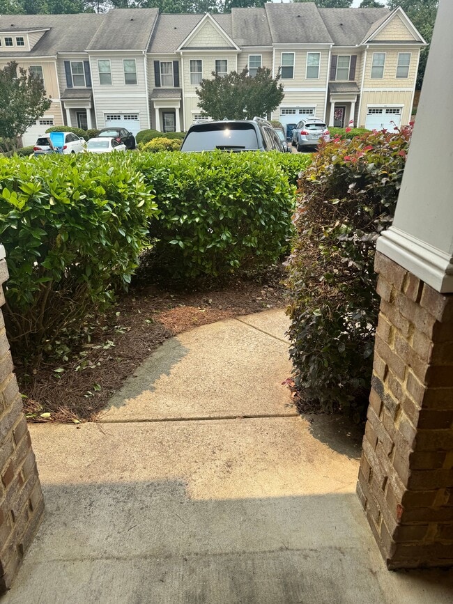 Building Photo - 6215 Elmshorn Way