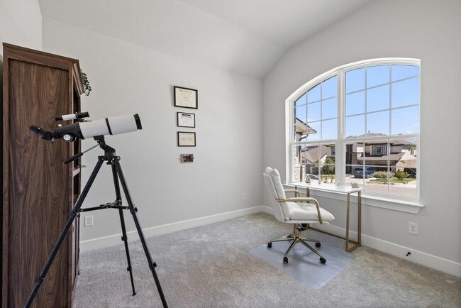Building Photo - 8408 Grenadier Dr