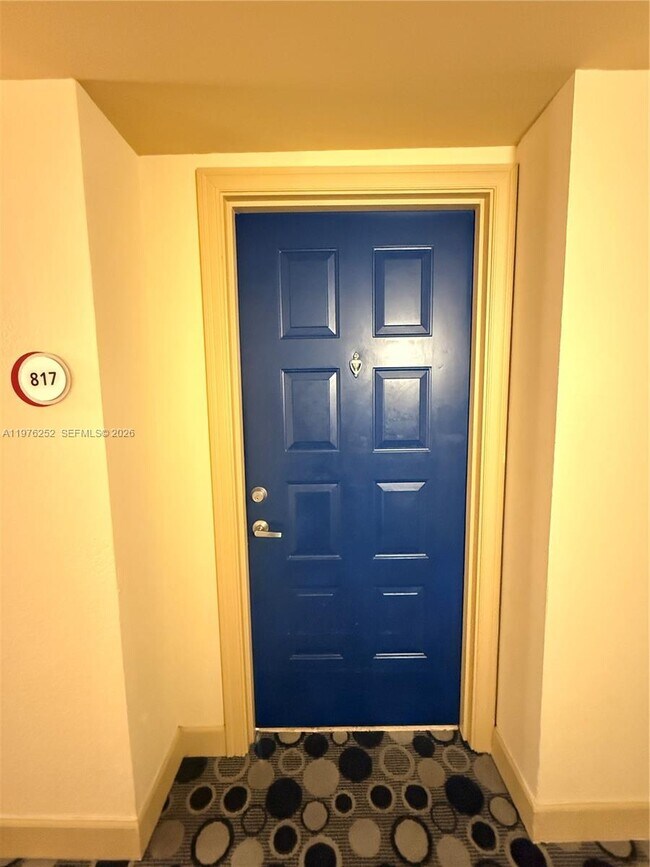 Foto del edificio - 1830 Radius Dr