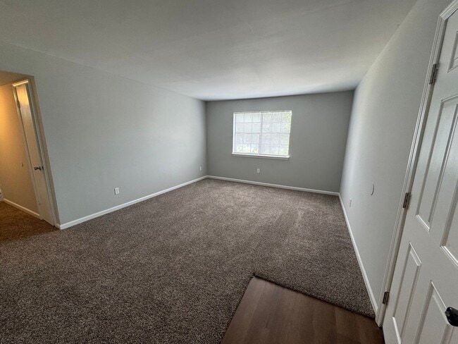Interior Photo - Hillside Apartments