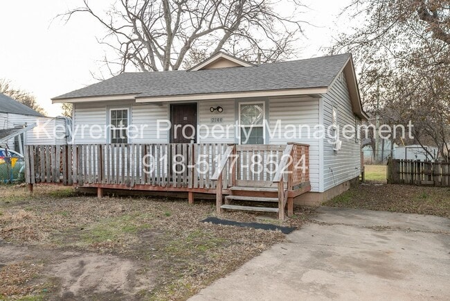 Building Photo - 2 Bed | 1 Bath East Tulsa with Spacious Back yard!