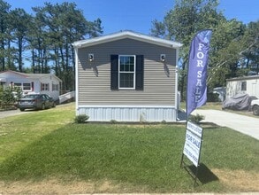 Building Photo - 94 Beaver Ave