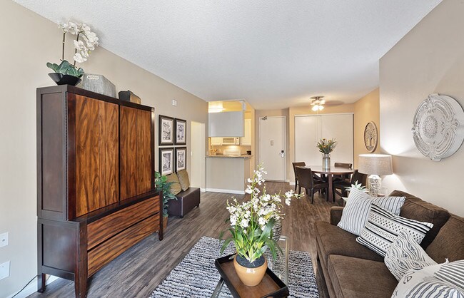 The Enclave Apartments Apartments Paramount, CA