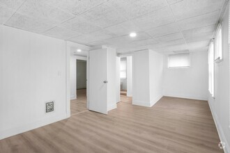 Building Photo - 14608 Alder Ave