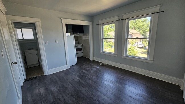 Building Photo - 49 Berryman Ave