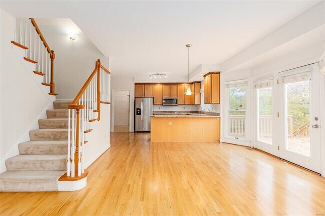 Building Photo - 24 Chaminade Dr