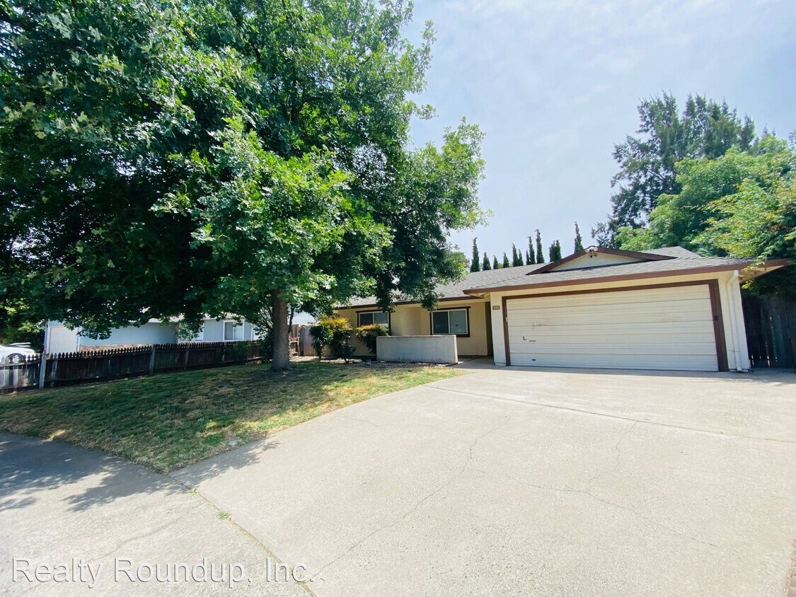 7516 Greyhawk Ct, Sacramento, CA 95828 House Rental in Sacramento, CA