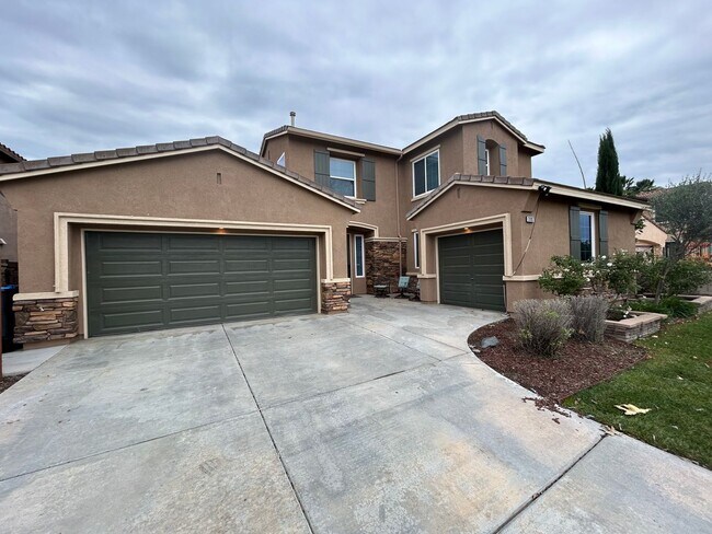 Foto del edificio - Pool Home