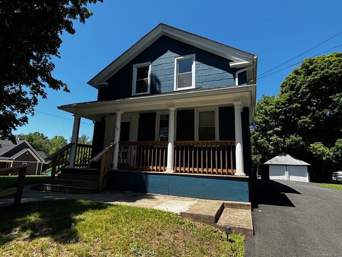 Foto principal - 365 Mixville Rd