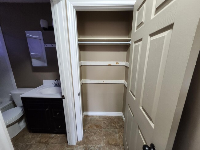 Photo du bâtiment - 9 Green Valley Dr