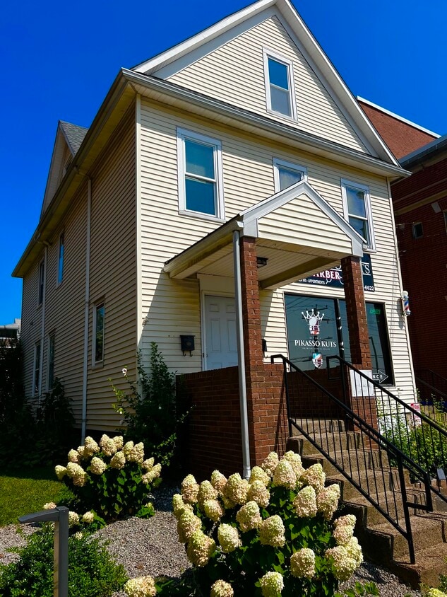 Primary Photo - 58 Washington St