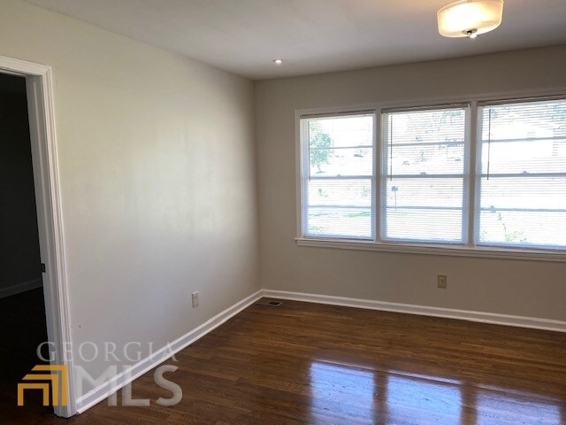 Foto del edificio - 4420 Klondike Rd