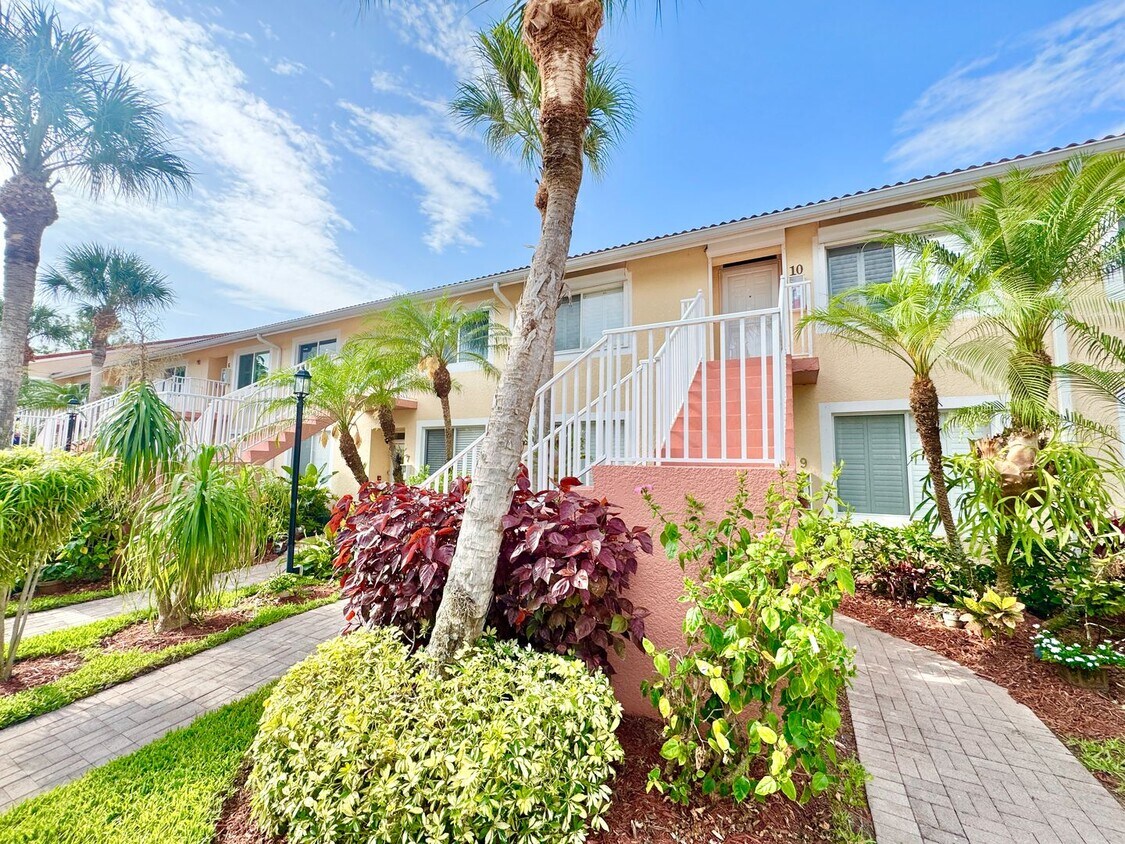 Primary Photo - ** FALLING WATERS ** 2 BED / 2 BATH - COND...