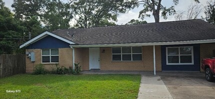 Building Photo - 4102 California Ave