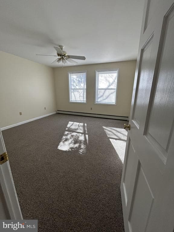 Building Photo - 415 School St